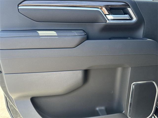 new 2025 Chevrolet Silverado 2500 car, priced at $77,890