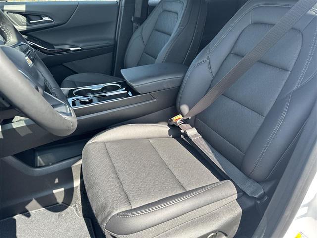 new 2026 Chevrolet Equinox car, priced at $31,545