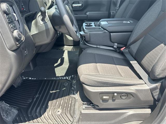 new 2025 Chevrolet Silverado 2500 car, priced at $66,645