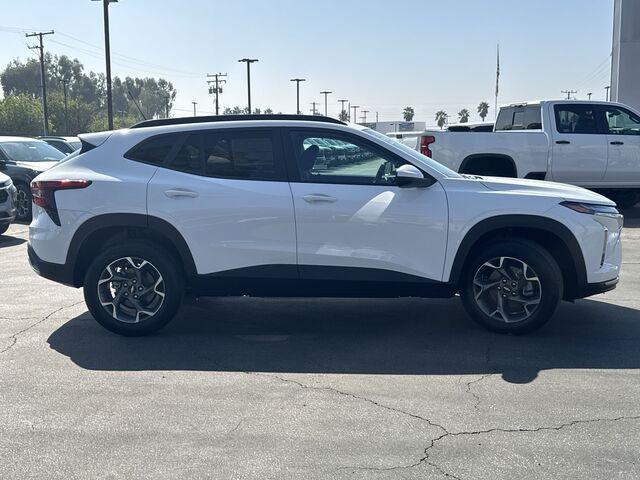 new 2025 Chevrolet Trax car, priced at $23,985