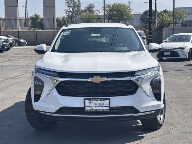 new 2025 Chevrolet Trax car, priced at $23,985