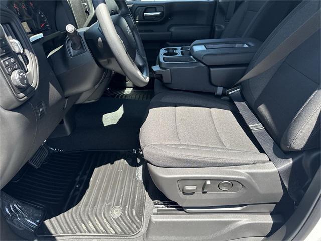 new 2025 Chevrolet Silverado 2500 car, priced at $58,025
