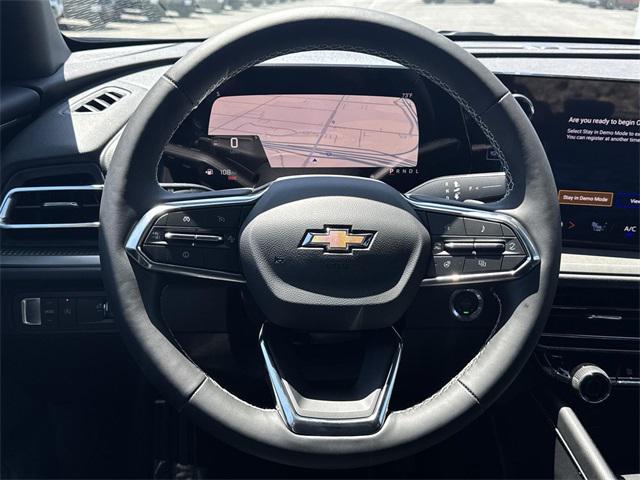 new 2025 Chevrolet Traverse car, priced at $42,195