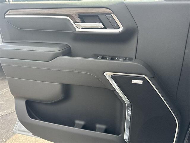 new 2025 Chevrolet Silverado 1500 car