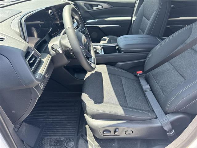new 2025 Chevrolet Traverse car, priced at $44,945