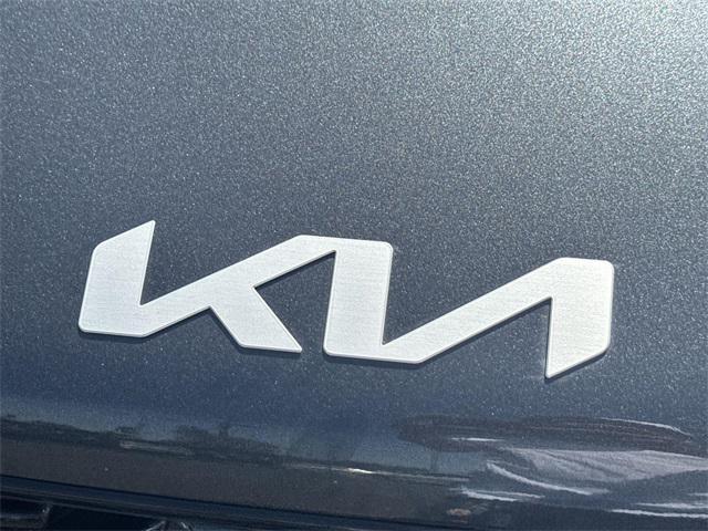 used 2024 Kia Sorento car, priced at $31,992