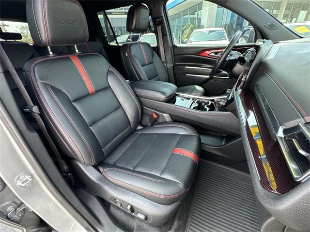 used 2024 Chevrolet Traverse car, priced at $51,883