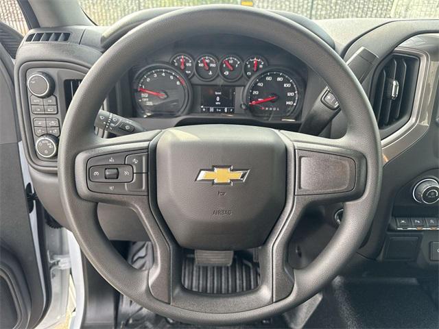 new 2025 Chevrolet Silverado 1500 car, priced at $39,988