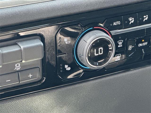 new 2025 Chevrolet Silverado 1500 car, priced at $41,738