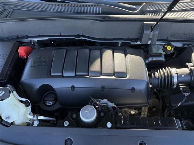 used 2011 Chevrolet Traverse car, priced at $6,552