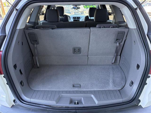 used 2011 Chevrolet Traverse car, priced at $6,552