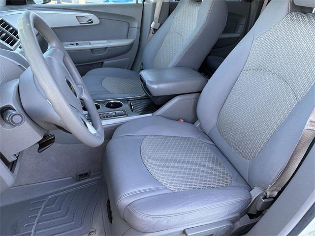 used 2011 Chevrolet Traverse car, priced at $6,552