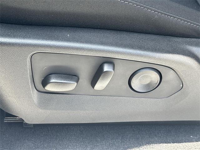 new 2025 Chevrolet Colorado car, priced at $36,988
