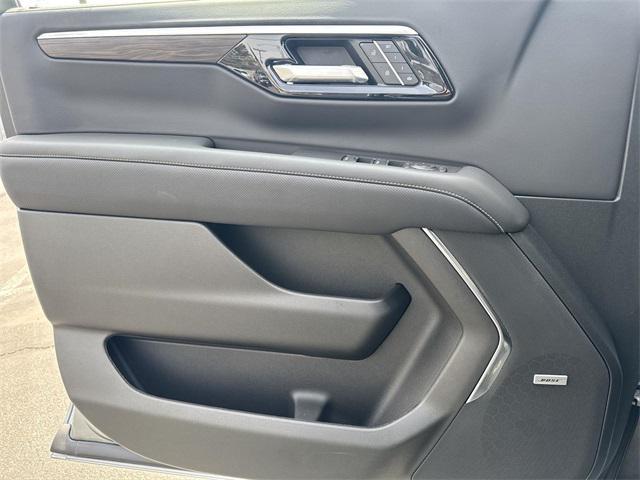 new 2025 Chevrolet Tahoe car, priced at $81,595