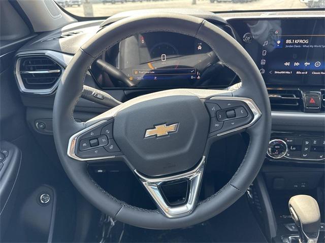new 2025 Chevrolet TrailBlazer car, priced at $27,725