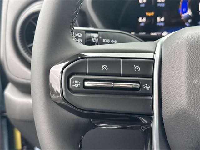 new 2025 Chevrolet Colorado car, priced at $39,050