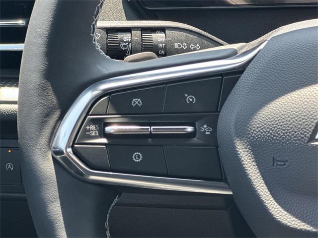 new 2025 Chevrolet Traverse car, priced at $46,785