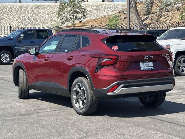 new 2025 Chevrolet Trax car, priced at $23,465