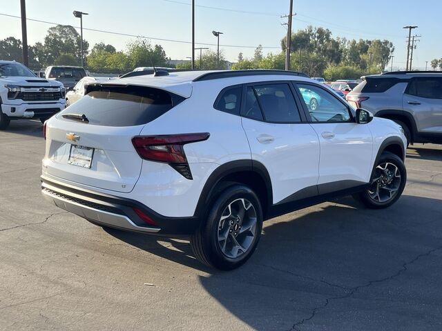 new 2025 Chevrolet Trax car, priced at $23,465