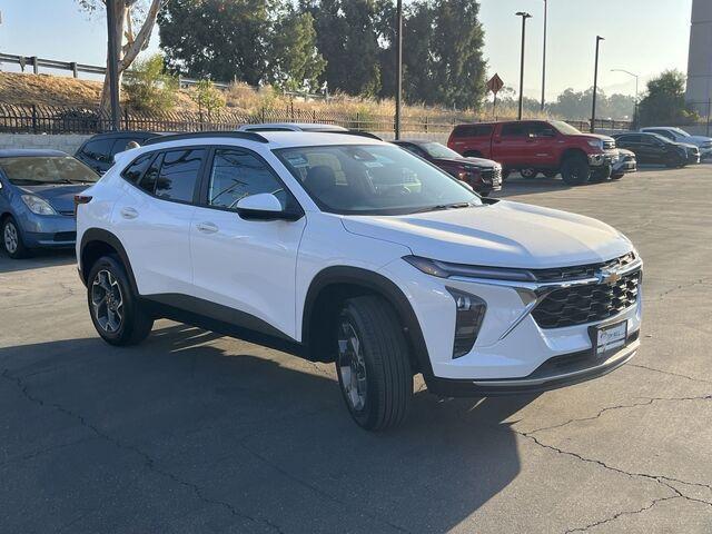 new 2025 Chevrolet Trax car, priced at $23,465