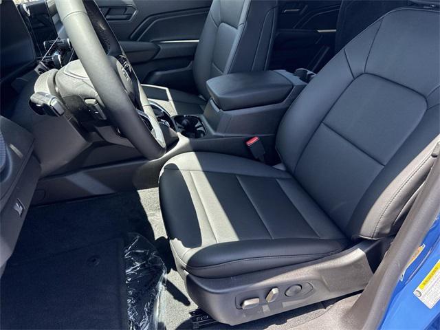 new 2025 Chevrolet Colorado car, priced at $46,155