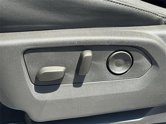 new 2025 Chevrolet Silverado 2500 car, priced at $71,488