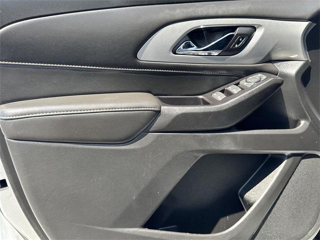 used 2020 Chevrolet Traverse car, priced at $18,551