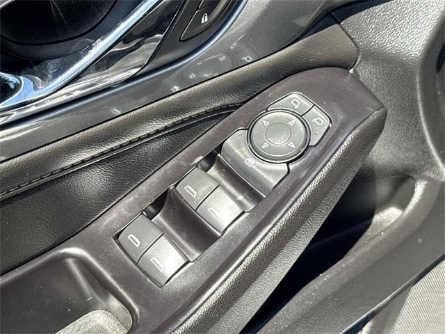 used 2020 Chevrolet Traverse car, priced at $18,551