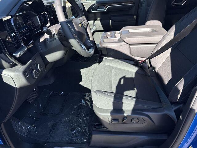 new 2025 Chevrolet Silverado 1500 car, priced at $42,888