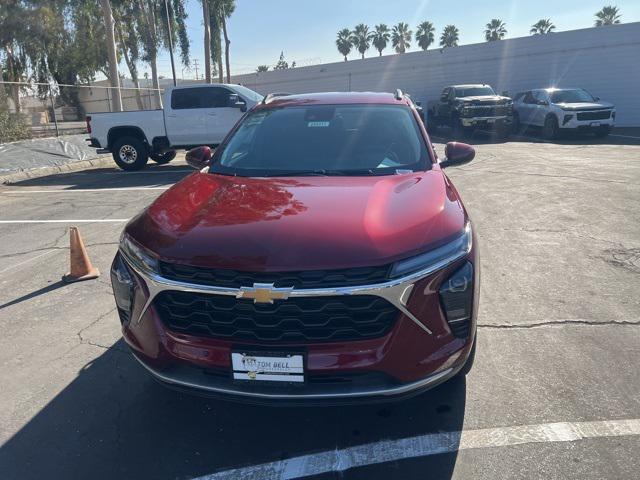 new 2025 Chevrolet Trax car, priced at $24,260