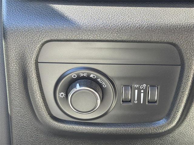 used 2023 Jeep Grand Cherokee L car, priced at $24,992