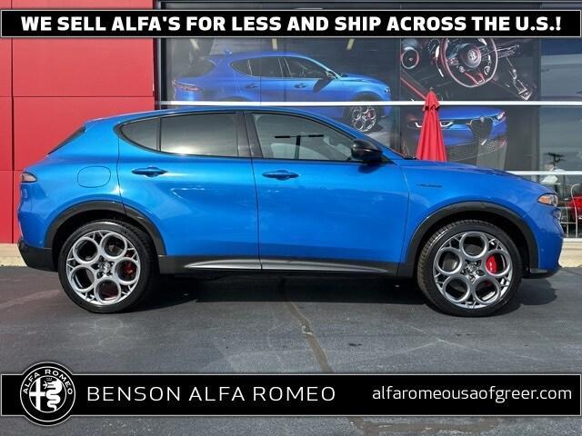 new 2024 Alfa Romeo Tonale car, priced at $58,645