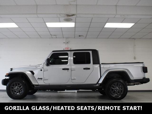 used 2024 Jeep Gladiator car, priced at $39,750