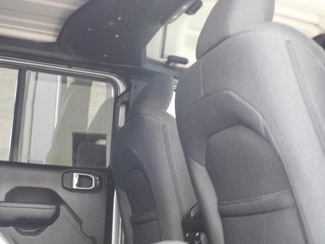 used 2024 Jeep Gladiator car, priced at $39,750