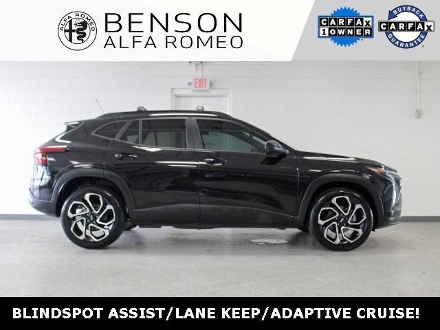 used 2025 Chevrolet Trax car, priced at $26,250