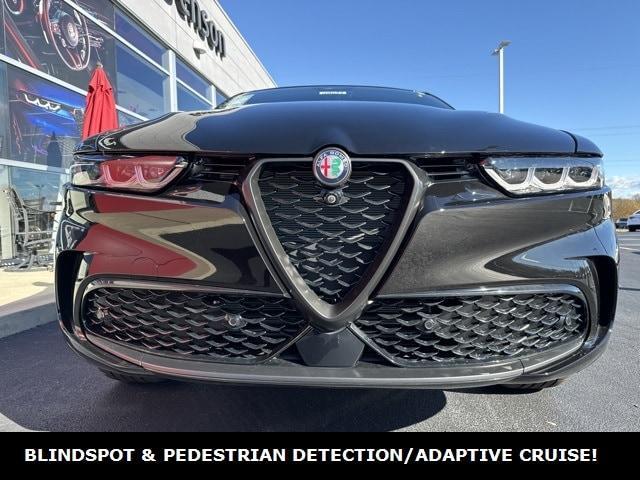 new 2024 Alfa Romeo Tonale car, priced at $48,890