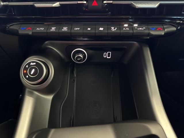 new 2024 Alfa Romeo Tonale car, priced at $45,145