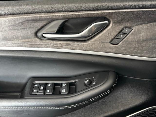 used 2023 Jeep Grand Cherokee car, priced at $35,500
