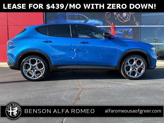 new 2024 Alfa Romeo Tonale car, priced at $44,295