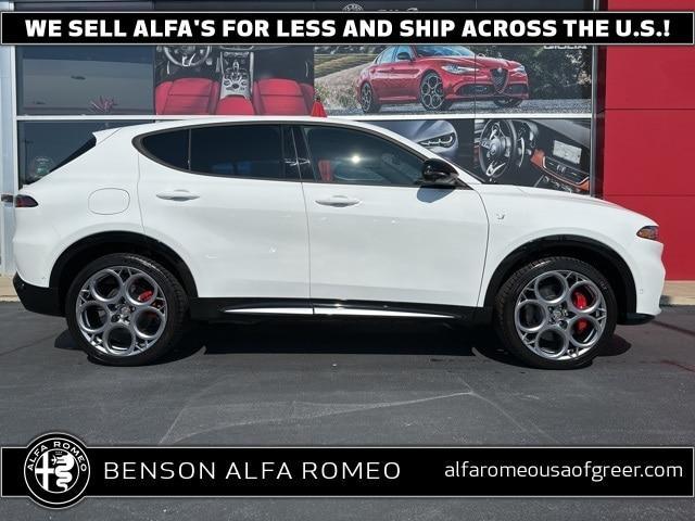 new 2024 Alfa Romeo Tonale car, priced at $46,540