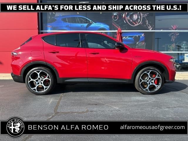 new 2024 Alfa Romeo Tonale car, priced at $44,385