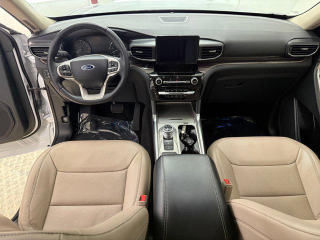 used 2024 Ford Explorer car, priced at $28,998