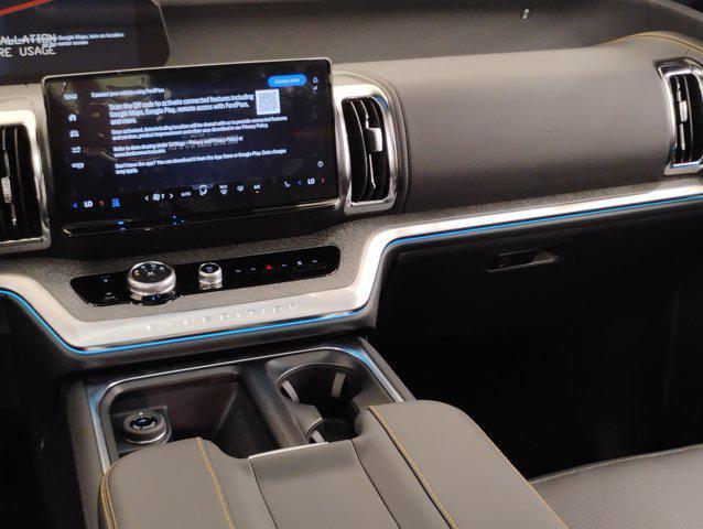 new 2025 Ford Expedition car, priced at $83,011