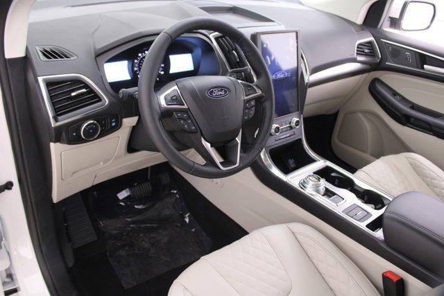 new 2024 Ford Edge car, priced at $39,805