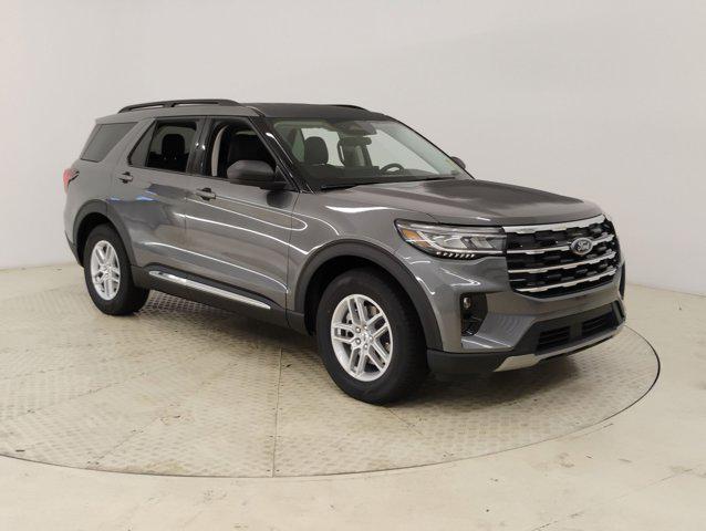 new 2025 Ford Explorer car, priced at $40,631