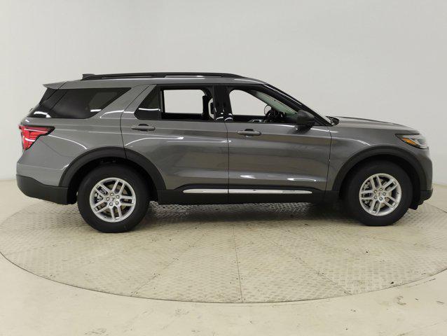 new 2025 Ford Explorer car, priced at $40,631
