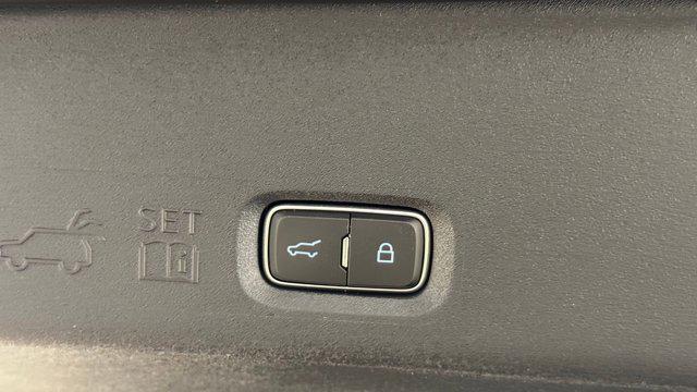 new 2025 Ford Expedition Max car, priced at $68,541