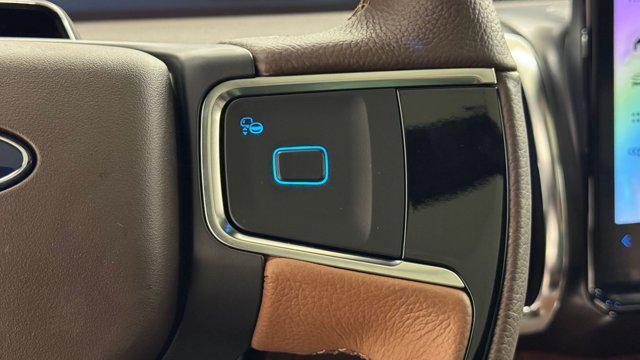 new 2025 Ford Expedition car, priced at $82,601