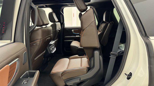 new 2025 Ford Expedition car, priced at $82,601