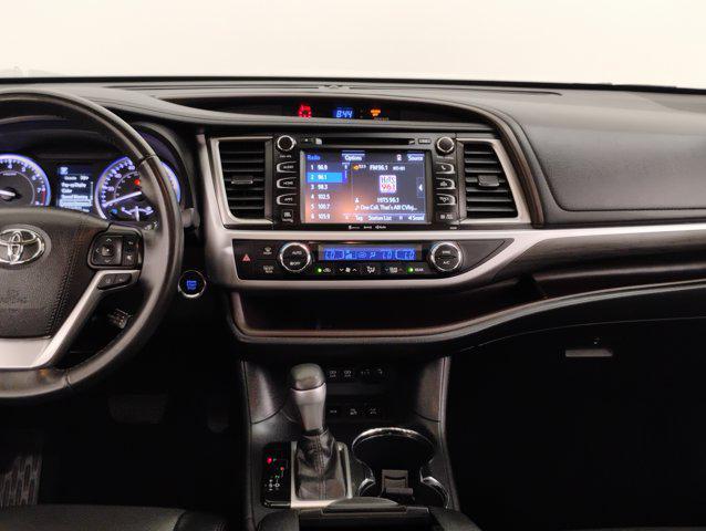 used 2019 Toyota Highlander car, priced at $25,398